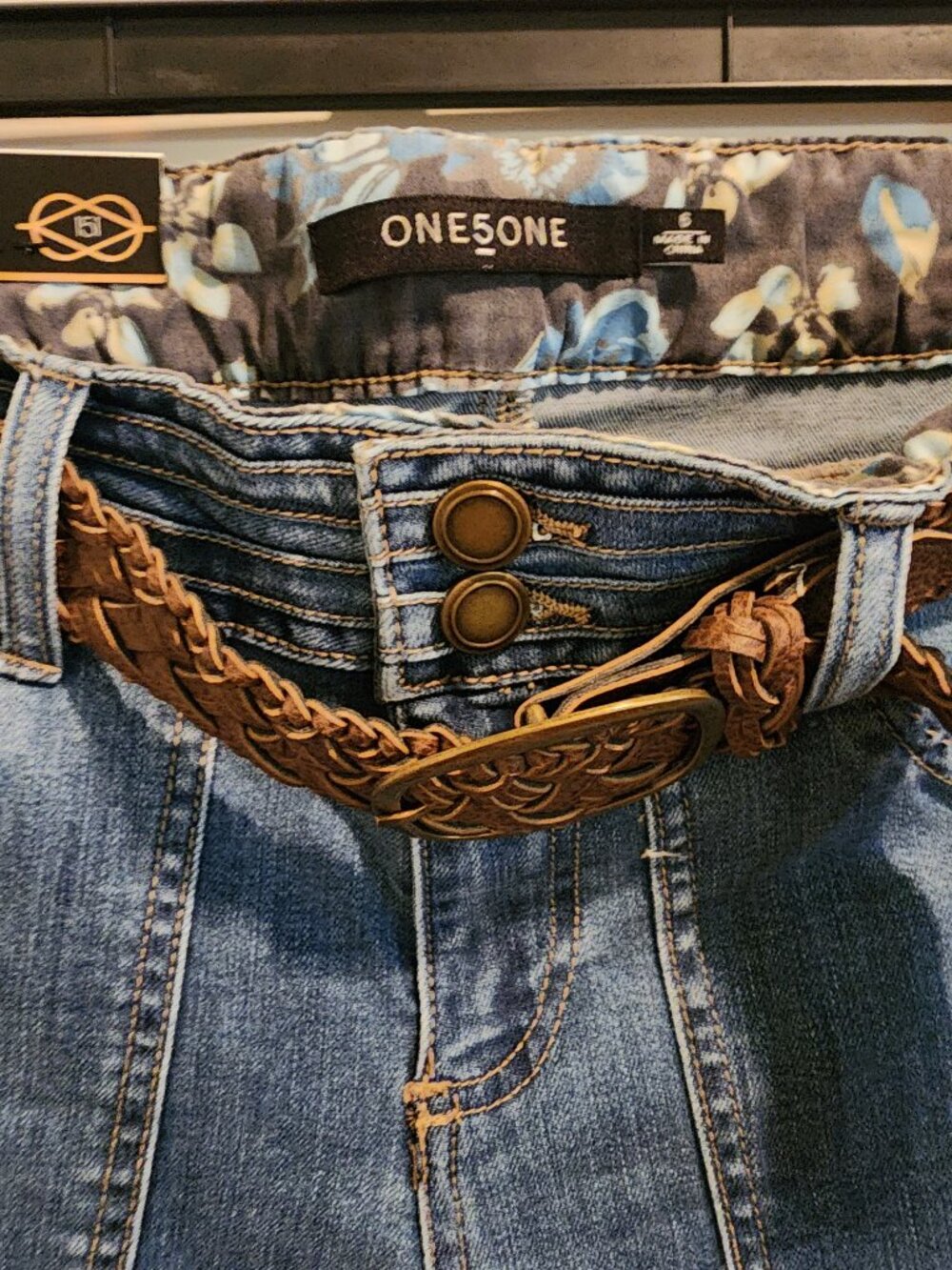 One5One Denim Crop Jeans with Braided Belt – Size 6 – NWT - Picture 3 of 14